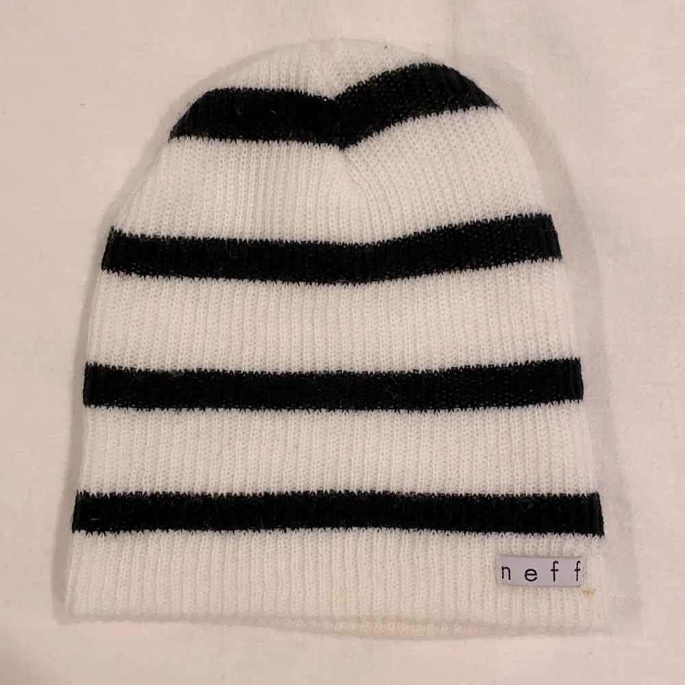 Black and white hat